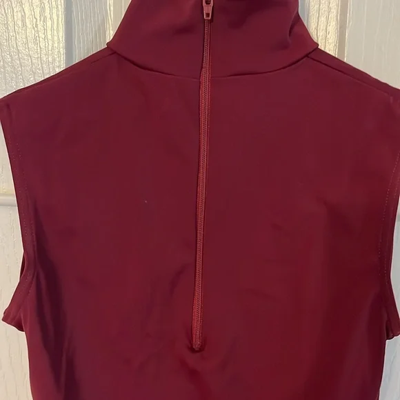 Balera burgundy mock neck leotard - Picture 4 of 5